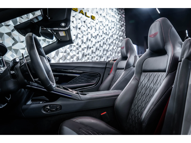   DB12 Volante Aluminite Silver - автомобили, коли, обяви за нови и употребявани 11