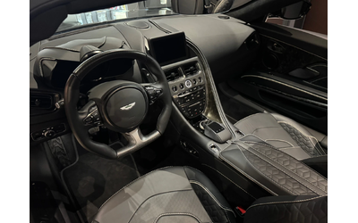 aston-martin-dbs - 4