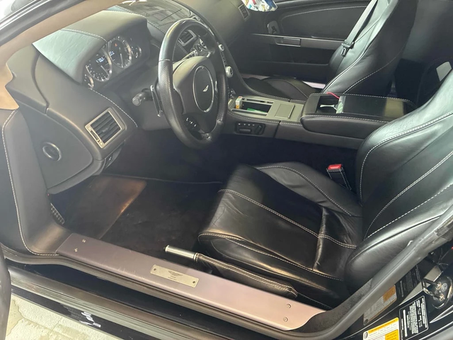   * 2dr Cpe Sportshift * CARFAX * ЦЕНА ДО БГ - автомобили, коли, обяви за нови и употребявани 4