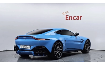 aston-martin-v8-vantage - 1