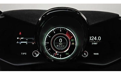 Aston Martin V8 Vantage - автомобили, коли, обяви за нови и употребявани 7