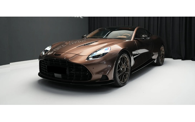 aston-martin-vanquish-vanquish-iii-5-2-v12 - 0