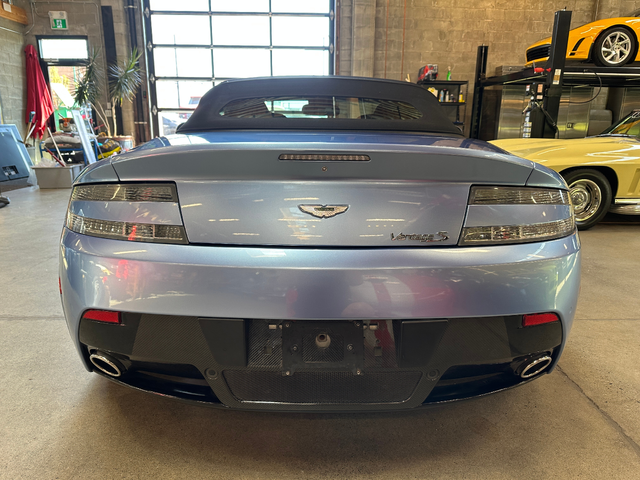 ASTON V8 Vantage 4.7L 8cyl Rear Wheel Drive - автомобили, коли, обяви за нови и употребявани 15