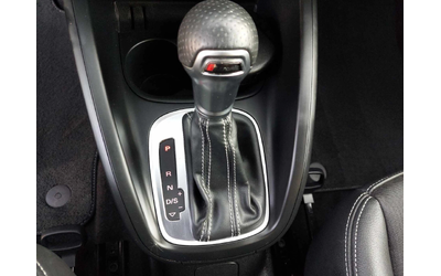 Audi A1 S-line + 1, 6d DSG - автомобили, коли, обяви за нови и употребявани 8