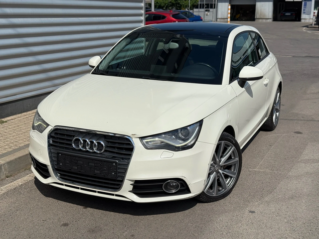 Audi A1 S-Line+ S-Tronic+ Bose+ Led+ Панорама - автомобили, коли, обяви за нови и употребявани 0