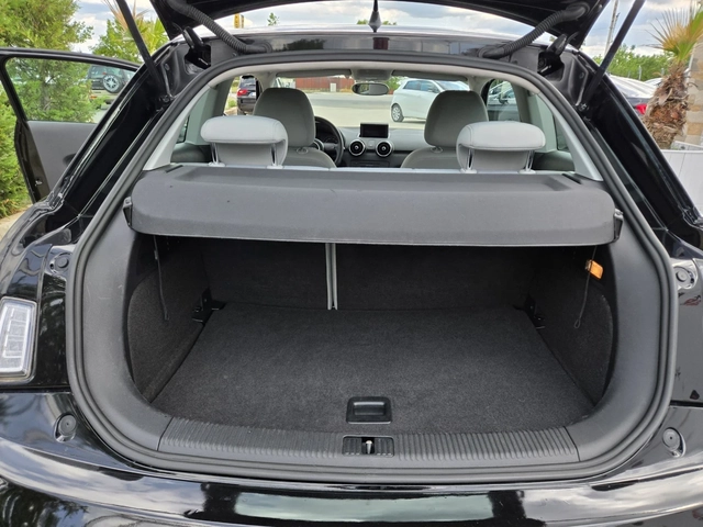 Audi A1 1.6TDI-105кс= КЛИМАТИК= НАПЪЛНО ОБСЛУЖЕН= EURO 5A - автомобили, коли, обяви за нови и употребявани 9