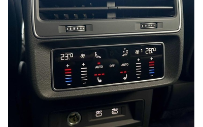 Audi A1 Audi SQ8 4.0TDI Quattro - автомобили, коли, обяви за нови и употребявани 9