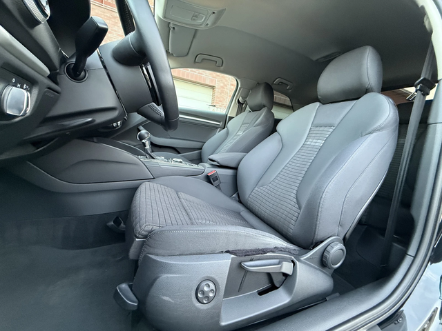 Audi A3 1.8T-AVTOMAT-4X4-ШВЕЙЦАРИЯ - автомобили, коли, обяви за нови и употребявани 12