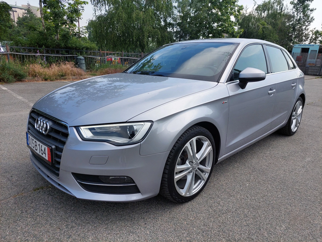 Audi A3 1, 6TDI 110ps S-Line - автомобили, коли, обяви за нови и употребявани 0