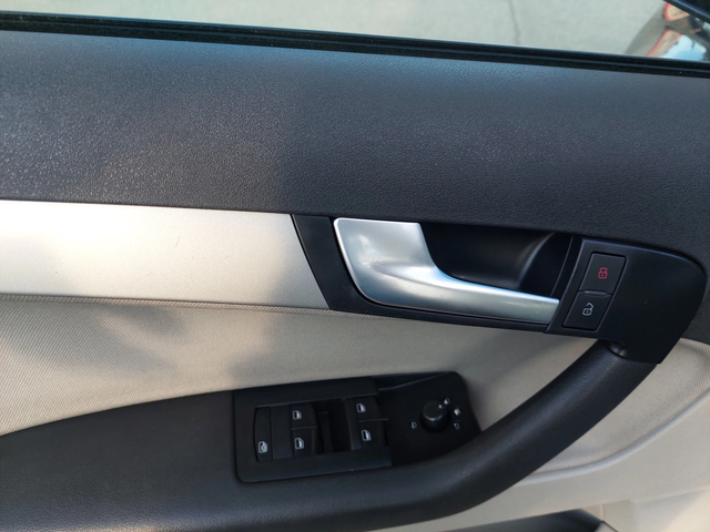 Audi A3 2, 0TDI 170ps - автомобили, коли, обяви за нови и употребявани 12