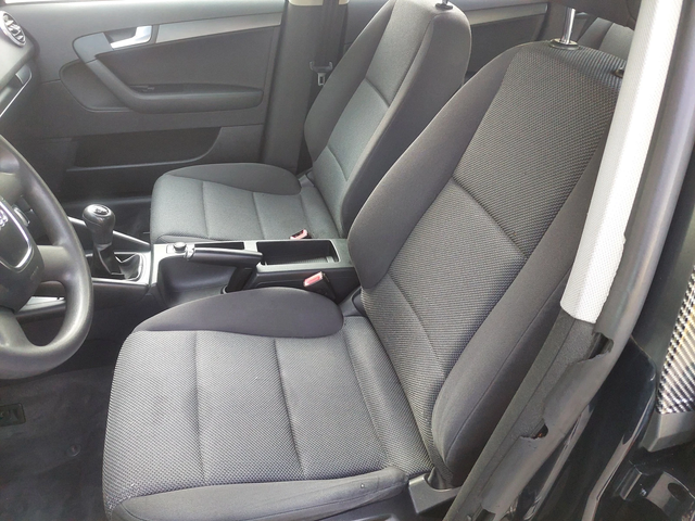 Audi A3 1, 9TDI  SPORTBACK - автомобили, коли, обяви за нови и употребявани 6