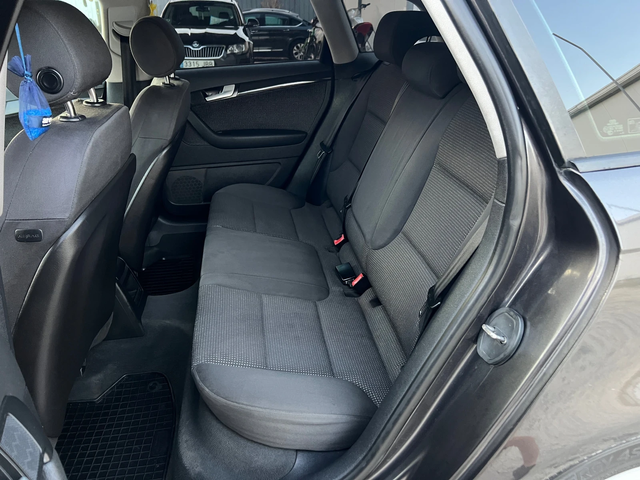 Audi A3 S-line-2.0TDI-140к.с./6ск./ Климатроник - автомобили, коли, обяви за нови и употребявани 14