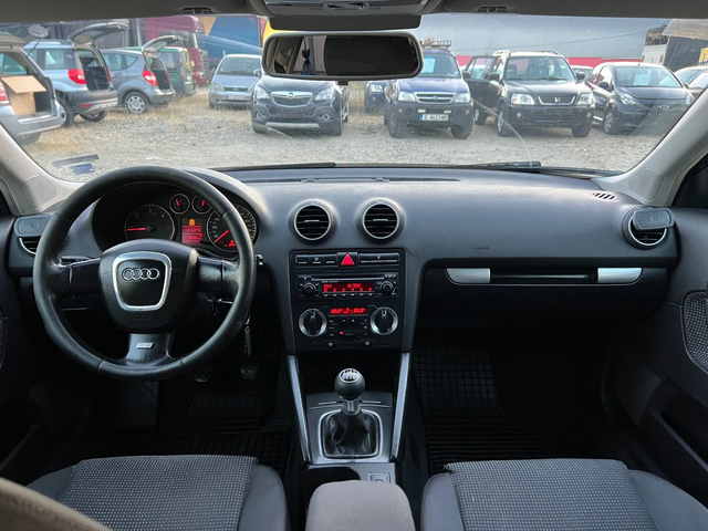 Audi A3 S-line-2.0TDI-140к.с./6ск./ Климатроник - автомобили, коли, обяви за нови и употребявани 15