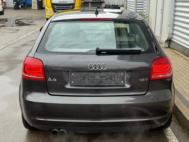 Audi A3 Led+ Кожа+ Регистрация+ Euro5+ Парктроник - автомобили, коли, обяви за нови и употребявани 3