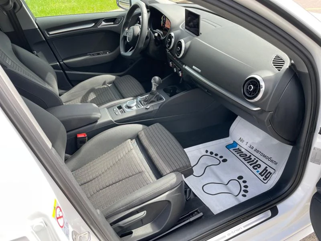 Audi A3 40 etron 2020 - автомобили, коли, обяви за нови и употребявани 14