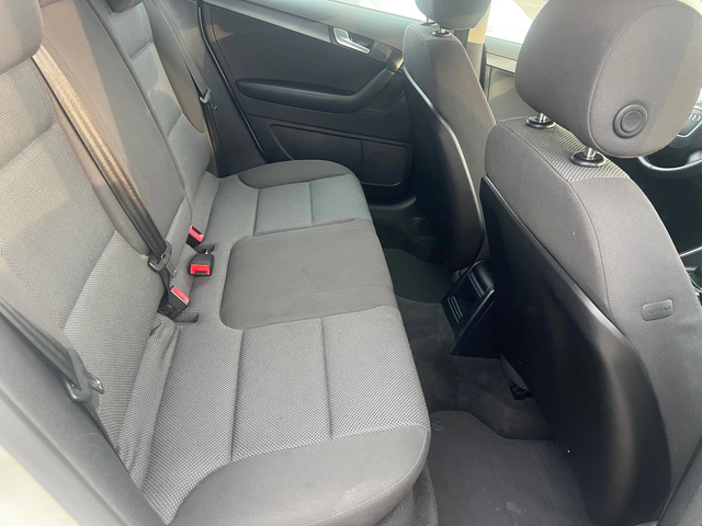 Audi A3 1.6 TDI - автомобили, коли, обяви за нови и употребявани 14