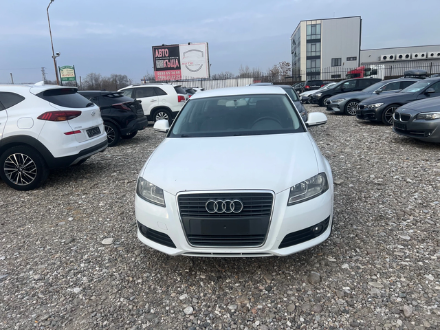 Audi A3 1.6 TDI - автомобили, коли, обяви за нови и употребявани 1