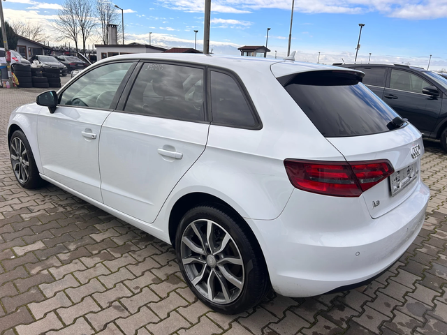 Audi A3 1.6TDI NAVI EURO 6 - автомобили, коли, обяви за нови и употребявани 7