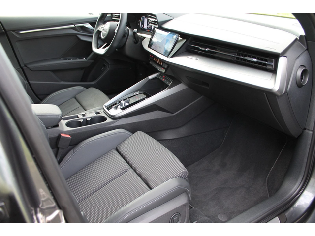 Audi A3 40 TFSI quattro - автомобили, коли, обяви за нови и употребявани 10