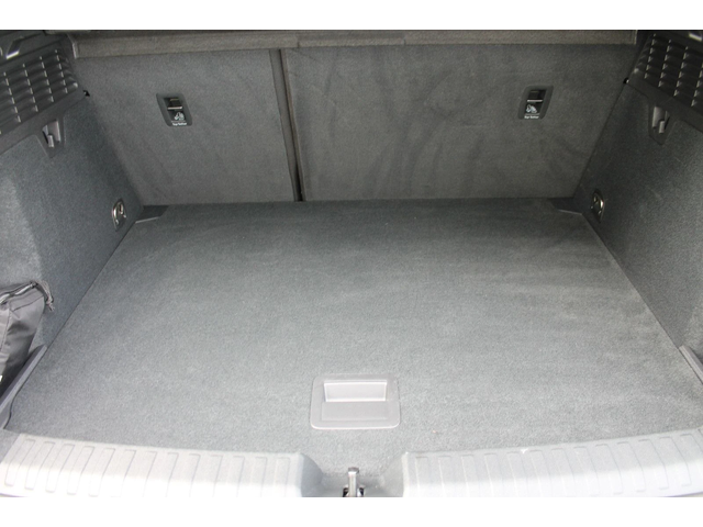 Audi A3 40 TFSI quattro - автомобили, коли, обяви за нови и употребявани 12