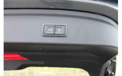 Audi A3 40 TFSI quattro - автомобили, коли, обяви за нови и употребявани 14