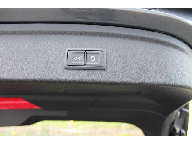 Audi A3 40 TFSI quattro - автомобили, коли, обяви за нови и употребявани 14