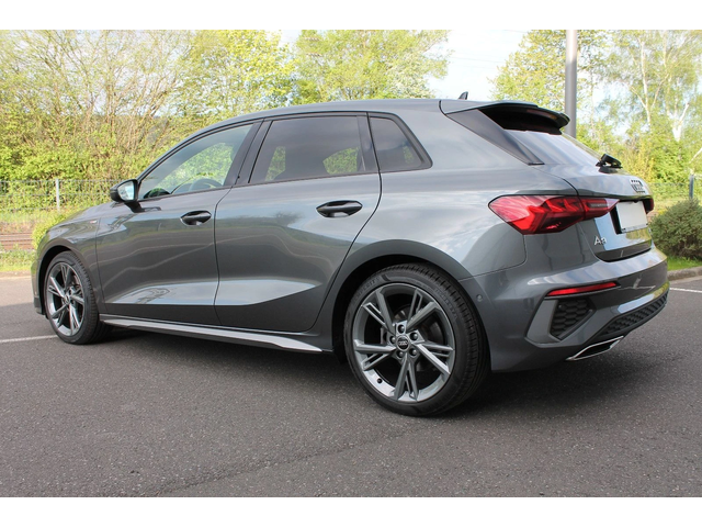 Audi A3 40 TFSI quattro - автомобили, коли, обяви за нови и употребявани 5