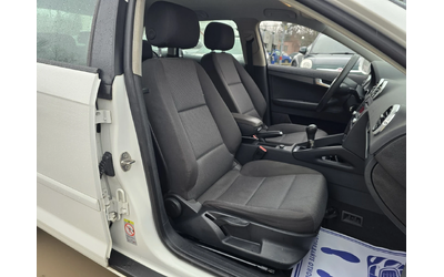 Audi A3 1.6TDI 90к.с S-line - автомобили, коли, обяви за нови и употребявани 12