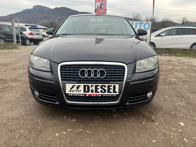Audi A3 2.0TDI-AVTOMAT-NAVI-ITALIA - автомобили, коли, обяви за нови и употребявани 1
