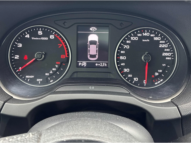 Audi A3 progressiv* Line Ass* CAMERA* CARFAX - автомобили, коли, обяви за нови и употребявани 8