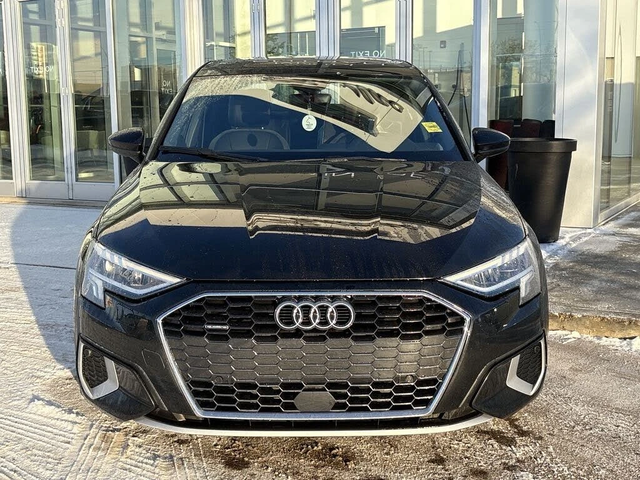 Audi A3 40 TFSI* Komfort* АвтоКредит* (ЦЕНА ДО БГ) - автомобили, коли, обяви за нови и употребявани 1