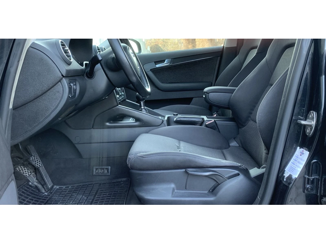 Audi A3 2.0TDI/6 speed/MULTY/Klima/CD/Sport! - автомобили, коли, обяви за нови и употребявани 11