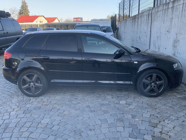 Audi A3 2.0TDI/6 speed/MULTY/Klima/CD/Sport! - автомобили, коли, обяви за нови и употребявани 2