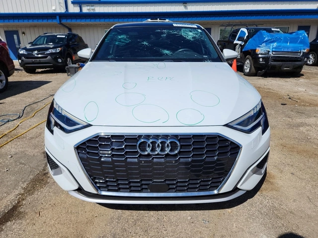 Audi A3 PREMIUM PLUS QUATTRO - автомобили, коли, обяви за нови и употребявани 0