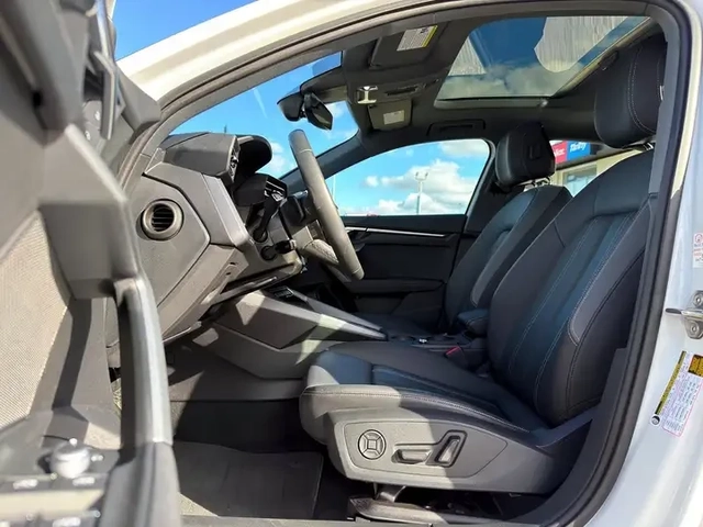Audi A3 40 Progressiv* QUATTRO * S Line Sport Pckg - автомобили, коли, обяви за нови и употребявани 9