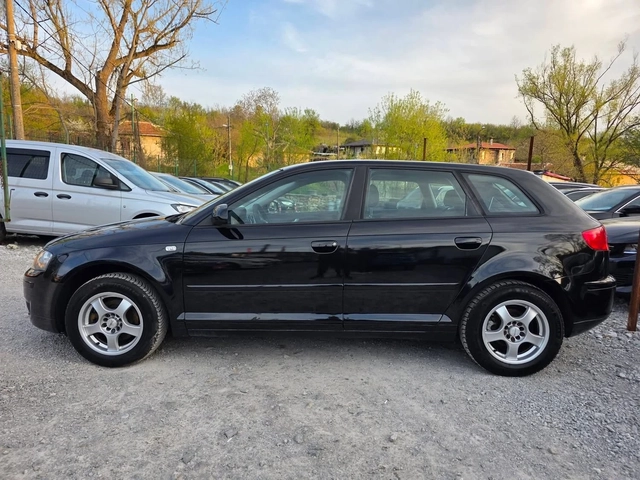 Audi A3 1.9TDI 105K.C. / КЛИМАТРОНИК / 2007 ГОДИНА - автомобили, коли, обяви за нови и употребявани 4