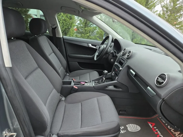 Audi A3 1.9TDI-105кс= FACELIFT= КЛИМАТРОНИК - автомобили, коли, обяви за нови и употребявани 14