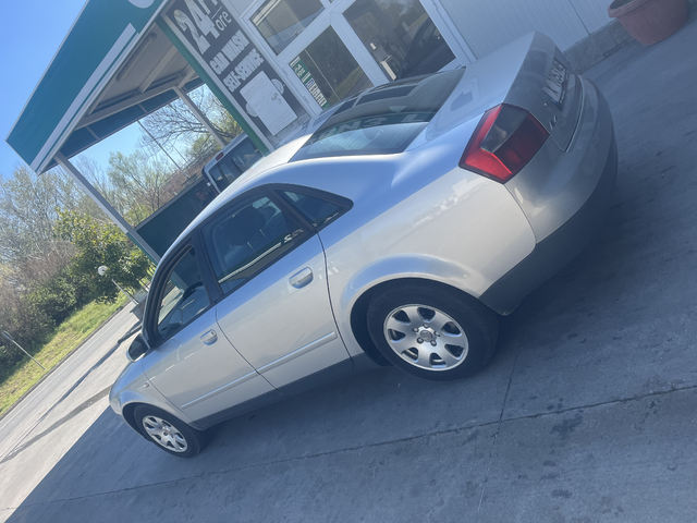 Audi A4 1.9  131 к.с - автомобили, коли, обяви за нови и употребявани 1