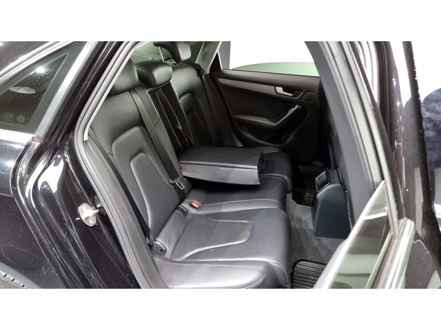 Audi A4 New 2.0 TDI Dynamic B8 - автомобили, коли, обяви за нови и употребявани 11