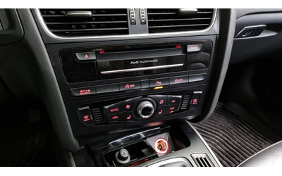 Audi A4 New 2.0 TDI Dynamic B8 - автомобили, коли, обяви за нови и употребявани 15