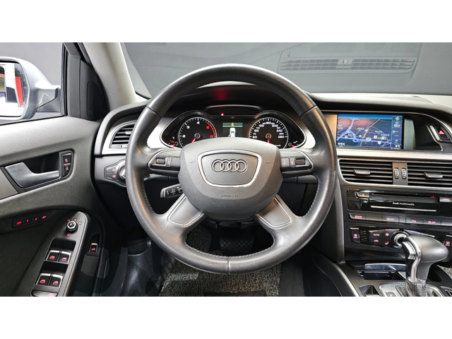 Audi A4 New A4 2.0 TDI Dynamic B8 - автомобили, коли, обяви за нови и употребявани 12