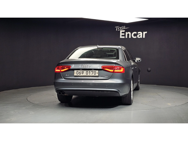 Audi A4 New A4 2.0 TDI Dynamic B8 - автомобили, коли, обяви за нови и употребявани 3