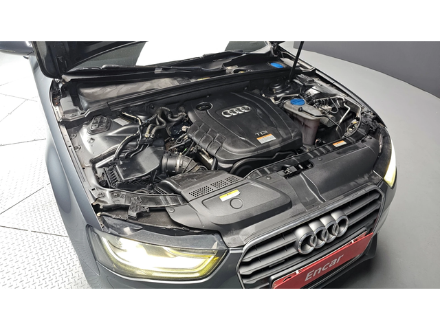 Audi A4 New A4 2.0 TDI Dynamic B8 - автомобили, коли, обяви за нови и употребявани 5