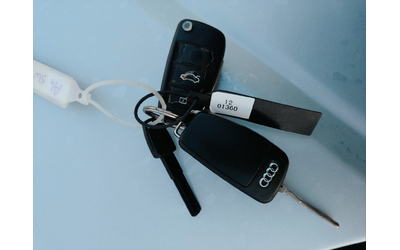 Audi A4 2.0 TDIㅤ ㅤ ㅤ ㅤ - автомобили, коли, обяви за нови и употребявани 9