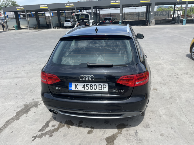 Audi A4 2.0 TDI S-line - автомобили, коли, обяви за нови и употребявани 3