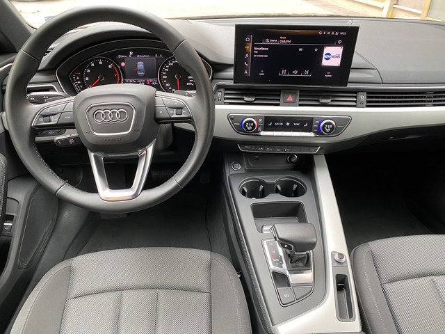 Audi A4 2.0 TFSI /S tronic / Design /НАЛИЧНА ! - автомобили, коли, обяви за нови и употребявани 8