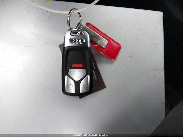 Audi A4 2.0L I-4 DI, DOHC, VVT, TURBO, 261HP All Wheel Drive - автомобили, коли, обяви за нови и употребявани 10