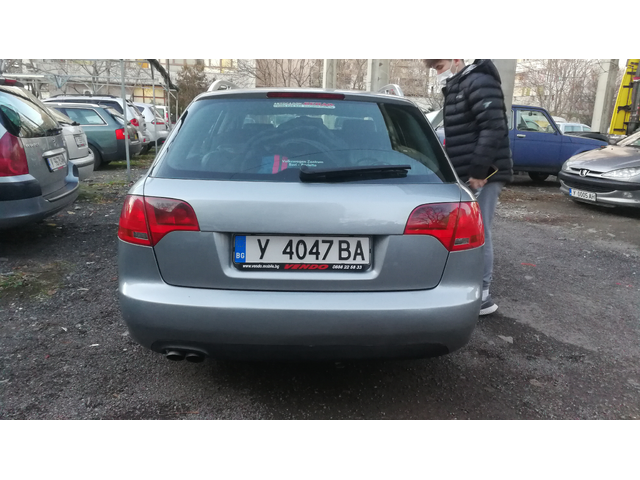 Audi A4 2.0tdi - автомобили, коли, обяви за нови и употребявани 1
