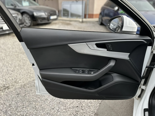 Audi A4 AVANT 3.0D 218HP QUATTRO - автомобили, коли, обяви за нови и употребявани 14