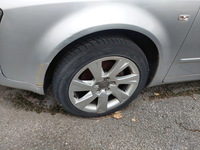 Audi A4 1, 9TDI 131ps 6ck - автомобили, коли, обяви за нови и употребявани 5